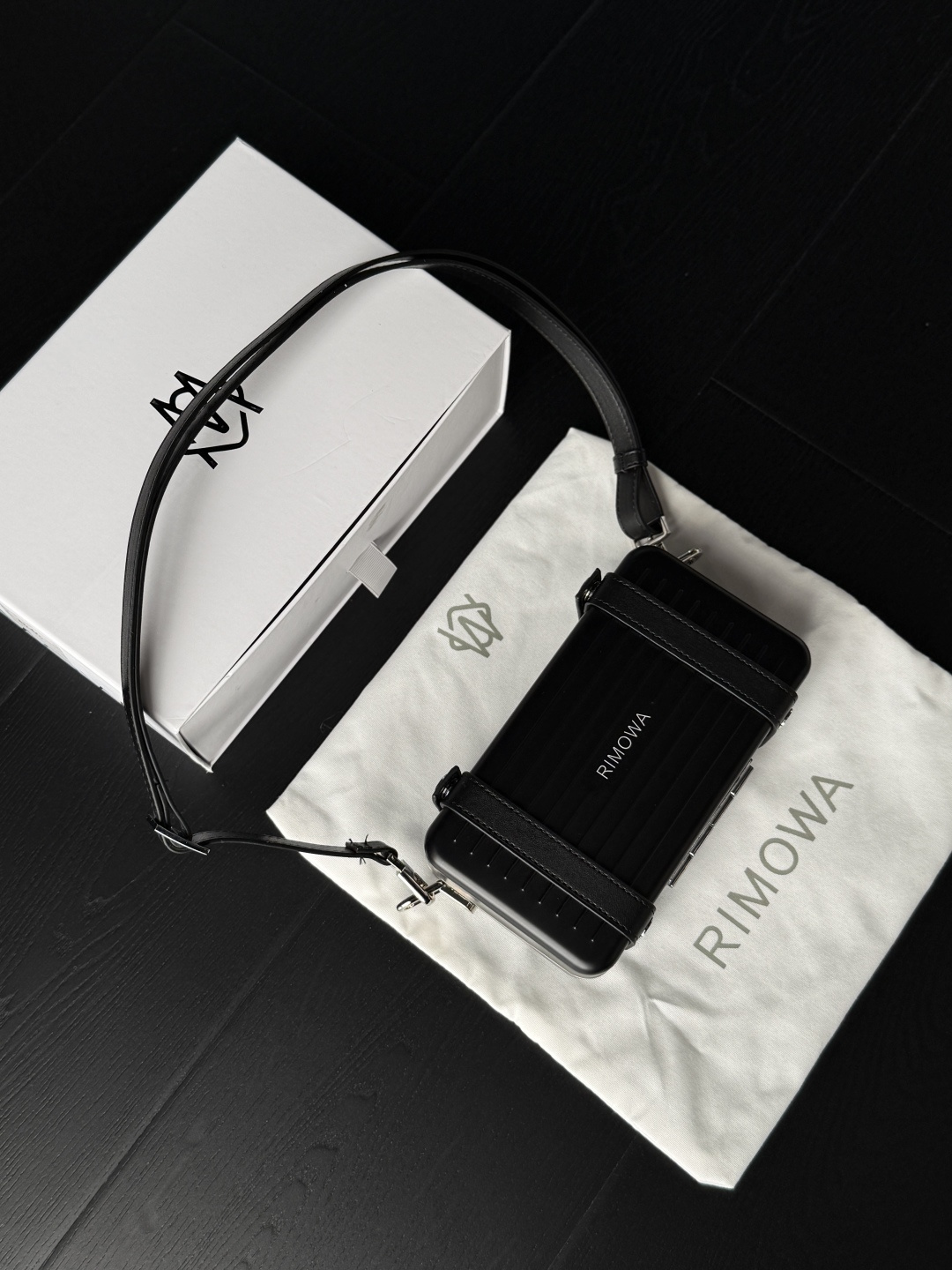 리모와 크로스바디백 여행가방 20231 Travel Bag