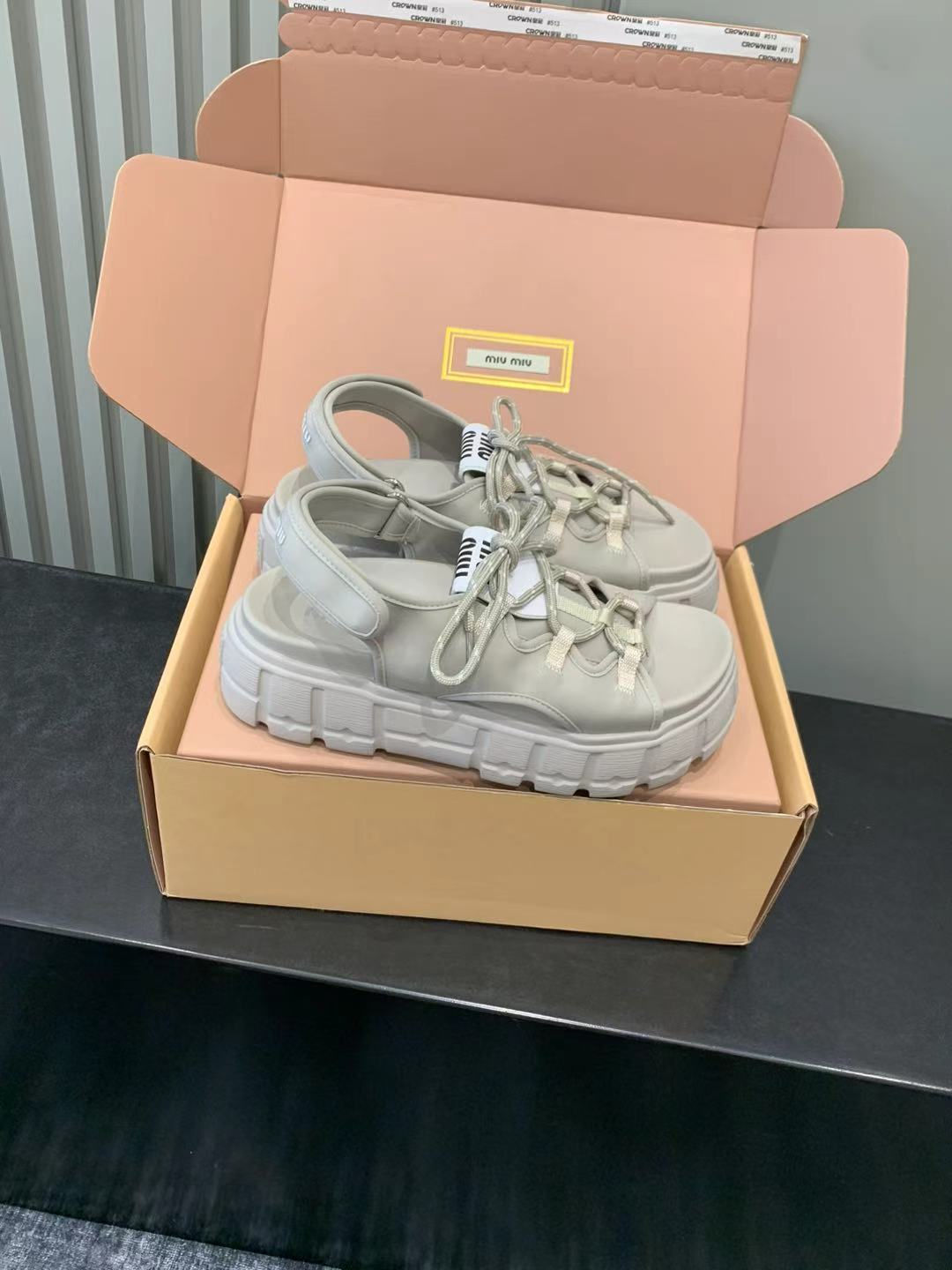 미우미우 신발 24244 Miu Miu Shoes