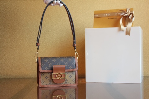 루이비통 모노그램 리버스 M44580 가방 Louis Vuitton Bag