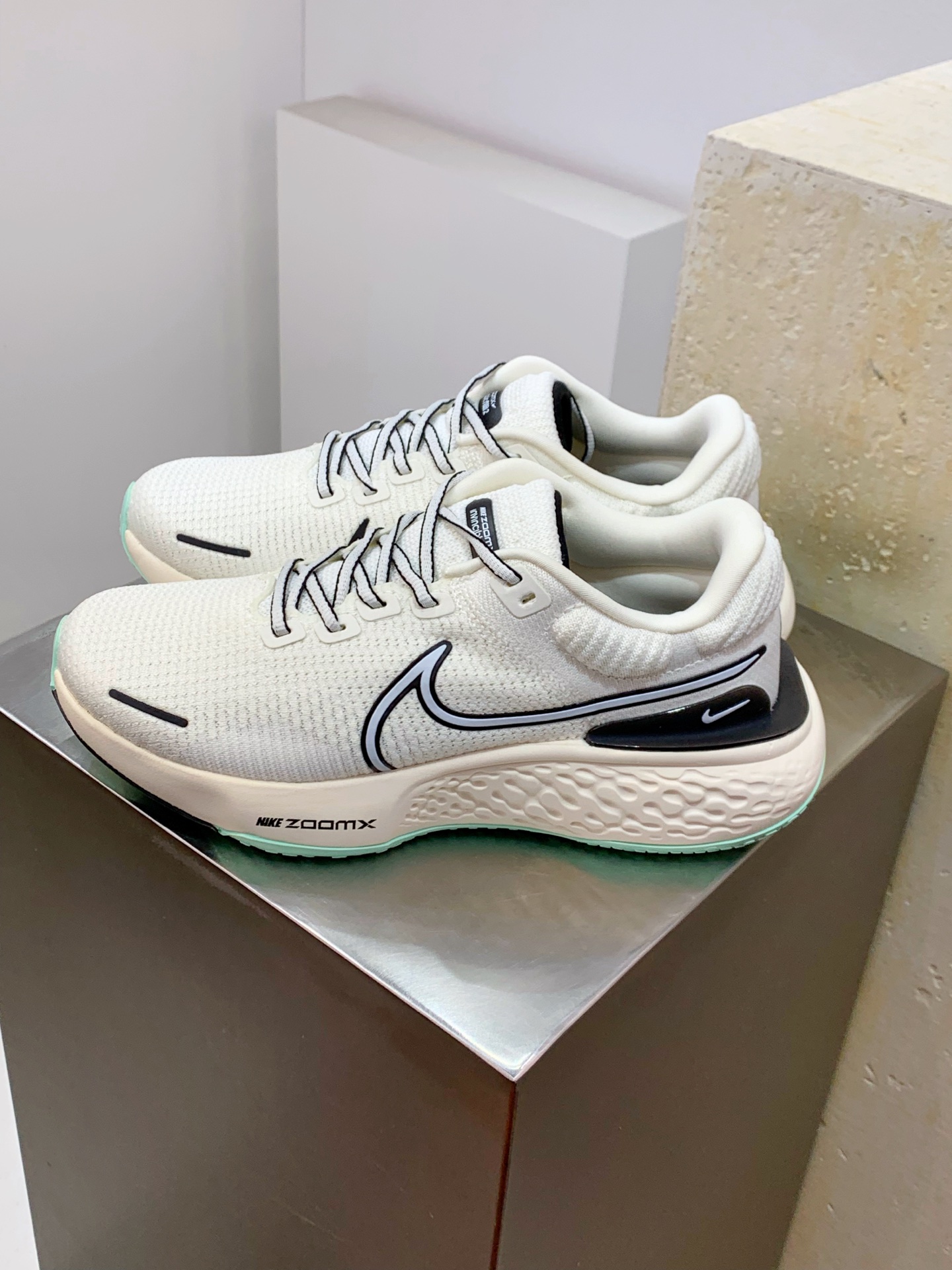 나이키에어줌 신발 28152 Nike Air Zoom Shoes