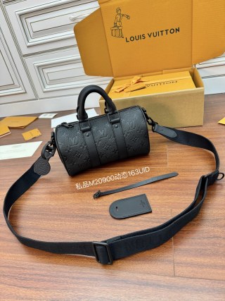 루이비통 M20900 가방 Louis Vuitton Bag