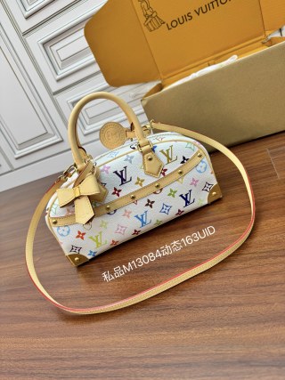 루이비통 M13084 가방 Louis Vuitton Bag