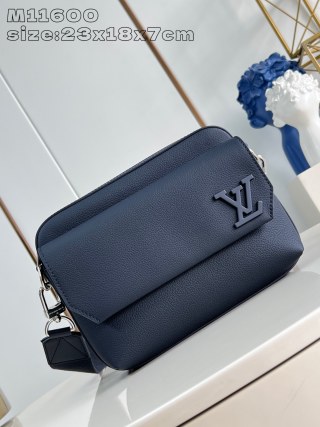 루이비통 M11600 블루 메신저 백 Louis Vuitton Bag