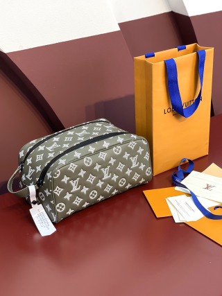 루이비통 M12651 雅绿 모노그램 Louis Vuitton Bag