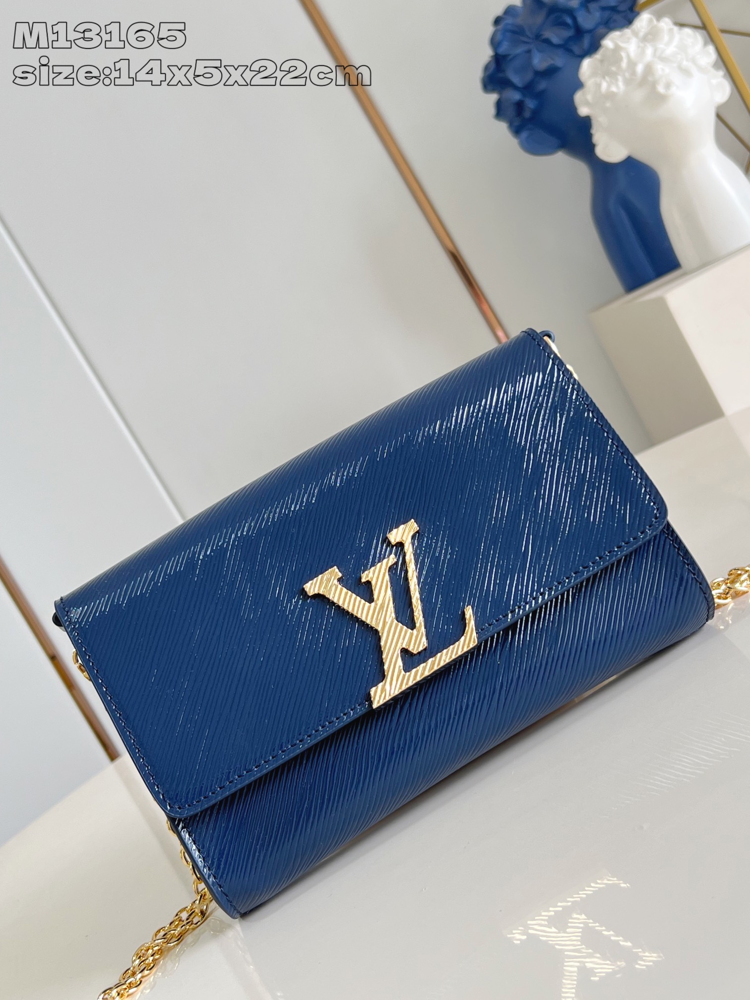루이비통 M13165 블루 포쉐트 Louis Vuitton Bag