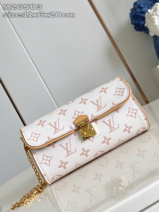 루이비통 M26583 화이트 포쉐트 핸드백 모노그램 Louis Vuitton Bag