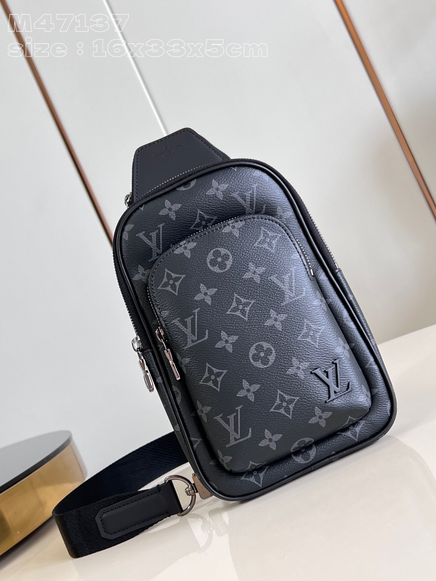 루이비통 M47137 블랙 애비뉴 메신저 백 크로스백 숄더백 스몰 모노그램 Louis Vuitton Bag