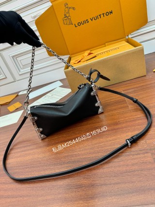 루이비통 M25445 가방 Louis Vuitton Bag