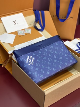 루이비통 M12665 블루 포쉐트 Louis Vuitton Bag