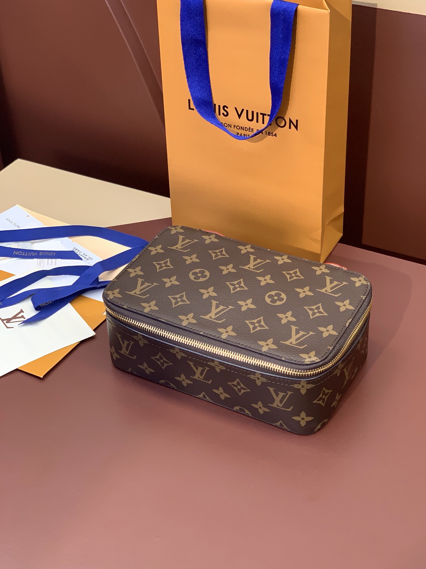 루이비통 M43689 미디엄 모노그램 캔버스 패킹 큐브 세면도구 가방/수납 파우치 Louis Vuitton Bag