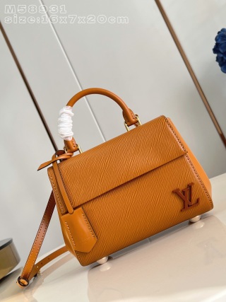 루이비통 M58931 핸드백 미니 에피 Louis Vuitton Bag