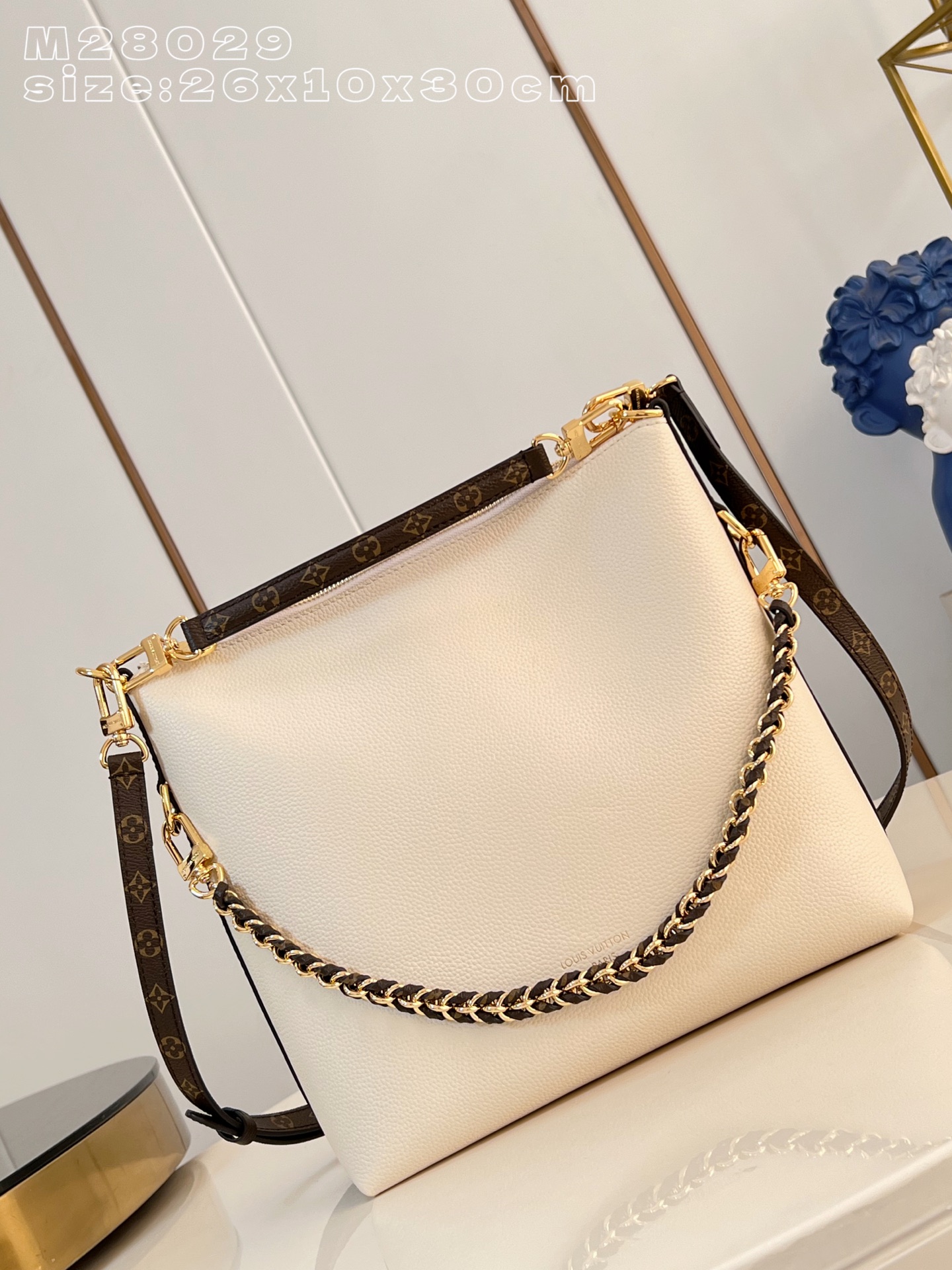 루이비통 M28029 화이트 핸드백 Louis Vuitton Bag