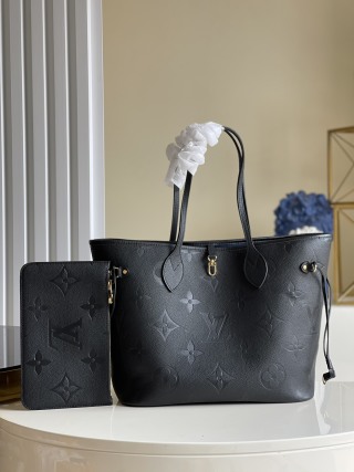 루이비통 M45686 네버풀 토트백 미디엄 Louis Vuitton Bag
