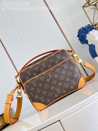 루이비통 M27852 크로스백 라지 모노그램 Louis Vuitton Bag