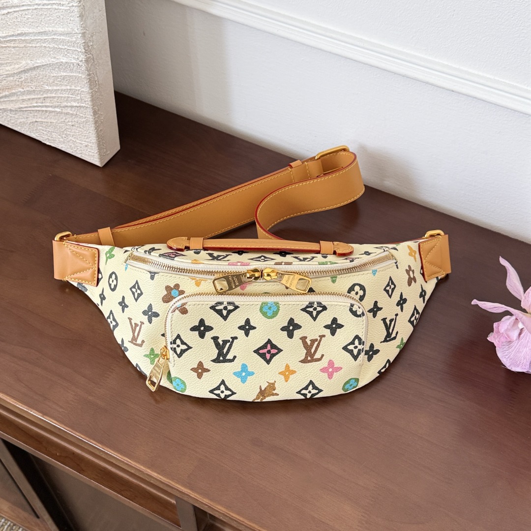 루이비통 가슴 가방, 화이트 - 타일러 콜라보레이션 M24858 가방 Louis Vuitton Bag