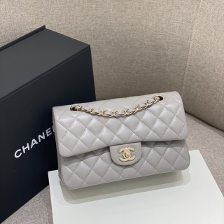 샤넬 CF 클래식 플랩백 23cm 도브 그레이 연금장 램스킨 32864 Chanel Bag