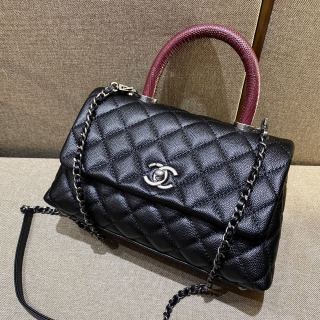 샤넬 코코핸들 24cm 블랙 은장 캐비어 소가죽 가방 32901 Chanel Bag