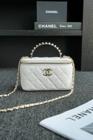 샤넬 베니티백 화이트 펄체인 핸들 32911 Chanel Bag
