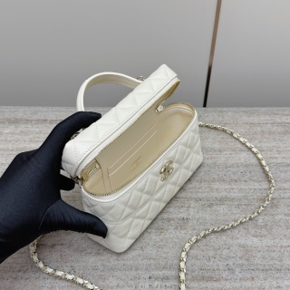 샤넬 25C 베니티백 화이트 박스백 32945 Chanel Bag