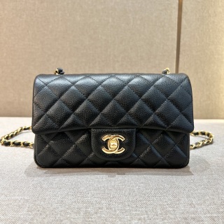 샤넬 CF 클래식 플랩백 20cm 블랙 금장 캐비어 소가죽 33212 Chanel Bag