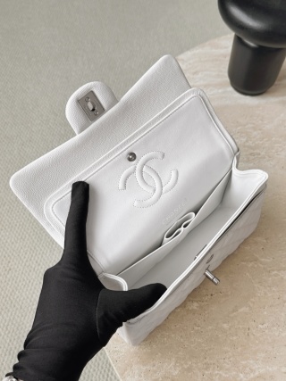 샤넬 가방 화이트 은장 캐비어 논스티치 엣지 스티치 33387 Chanel Bag