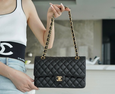 샤넬 클래식 플랩백 블랙 금장 캐비어 33952 Chanel Bag