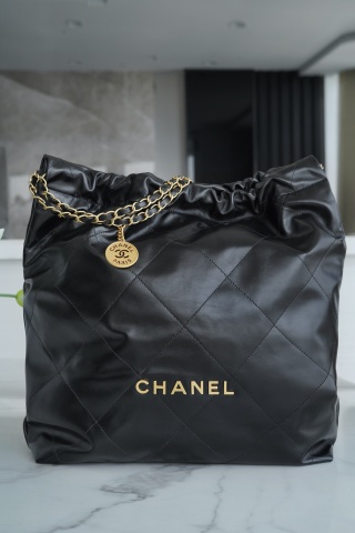샤넬 가방 라지 CC로고 블랙 금장 48x45x10cm 33953 Chanel Bag
