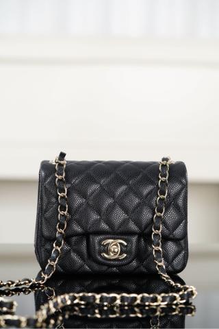 샤넬 클래식 플랩백 블랙 금장 13x17x8cm 34179 Chanel Bag