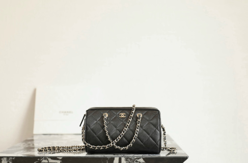 샤넬 봄여름 미니 볼링백 블랙 소가죽 그레인 가죽 11.5x18.5x11cm 가방 34357 Chanel Bag