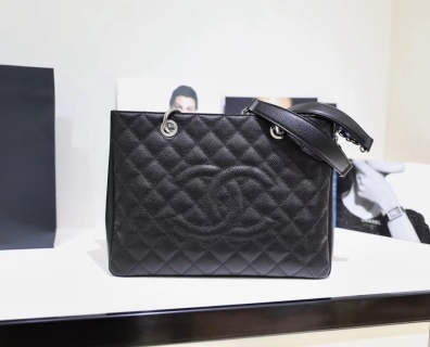 샤넬 쇼핑백 블랙 소가죽 34x34x12cm 가방 34381 Chanel Bag