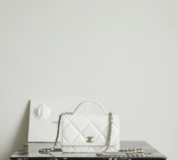 샤넬 체인백 화이트 소가죽 C-321 12x19.3x3.5cm 가방 34386 Chanel Bag