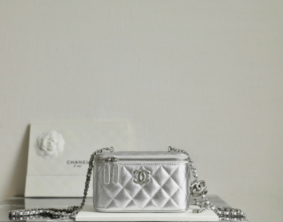 샤넬 25B 코스메틱 박스백 카프스킨 소가죽 10x17x8cm 가방 34528 Chanel Bag