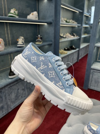루이비통 신발 3751 Louis Vuitton Shoes