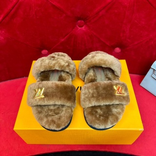 루이비통 양모 슬리퍼 3779