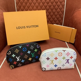 루이비통 M13744 가방 Louis Vuitton Bag