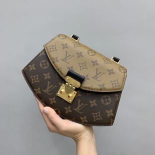 루이비통 M46548 가방 Louis Vuitton Bag