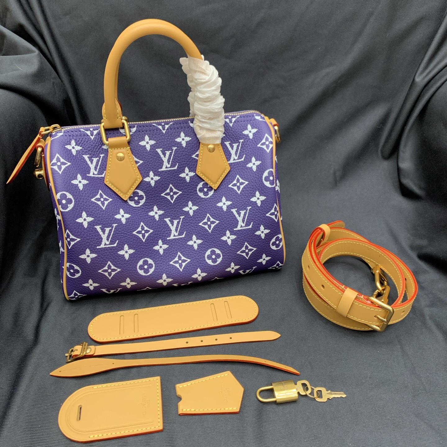 루이비통 M11562 가방 Louis Vuitton Bag