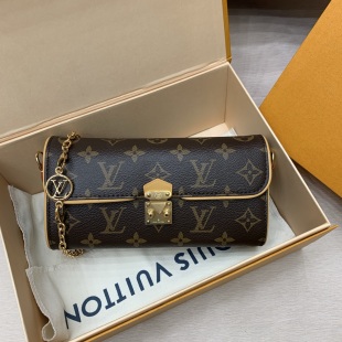 루이비통 M13566 가방 Louis Vuitton Bag