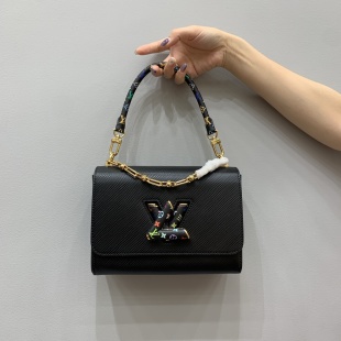 루이비통 M13243 가방 Louis Vuitton Bag