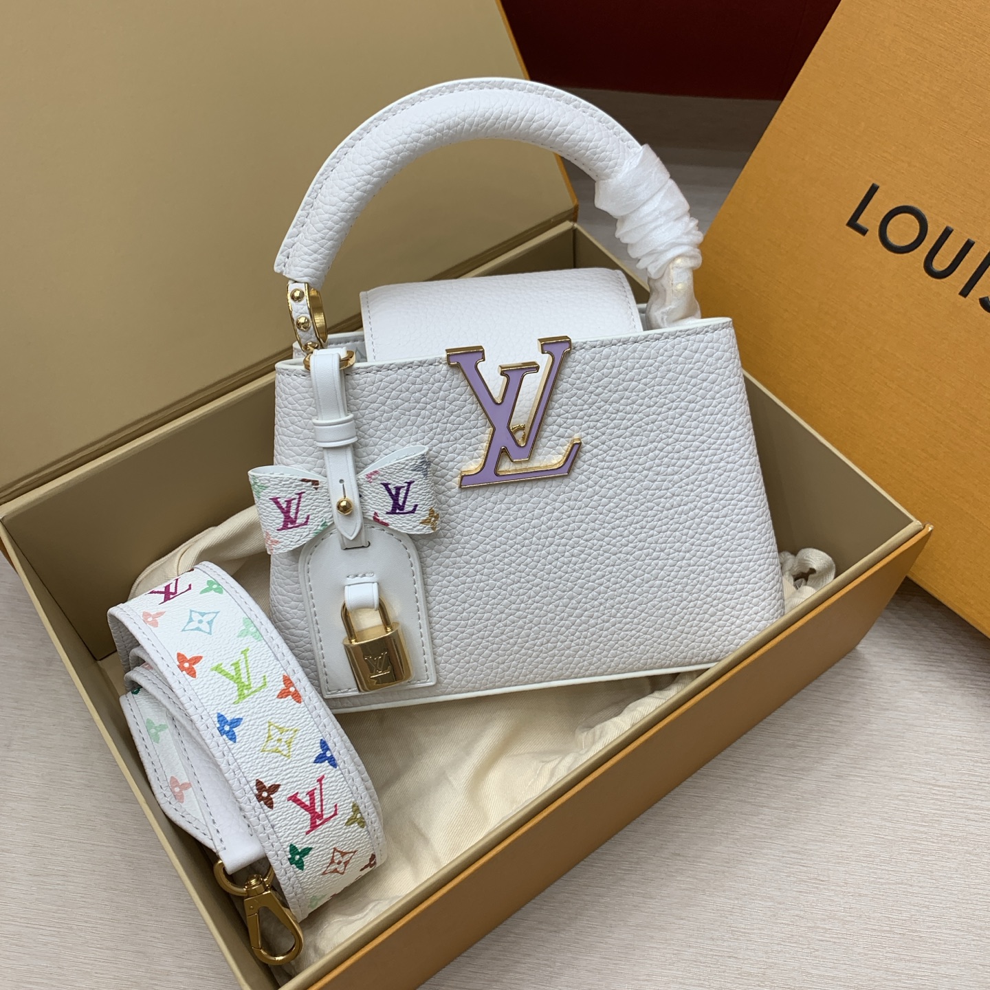 루이비통 M13253 가방 Louis Vuitton Bag