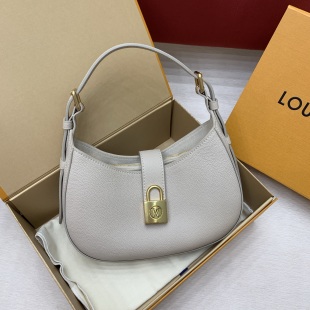 루이비통 M24990 가방 Louis Vuitton Bag