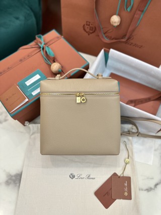 로로피아나 가방 39210 Loro Piana Bag