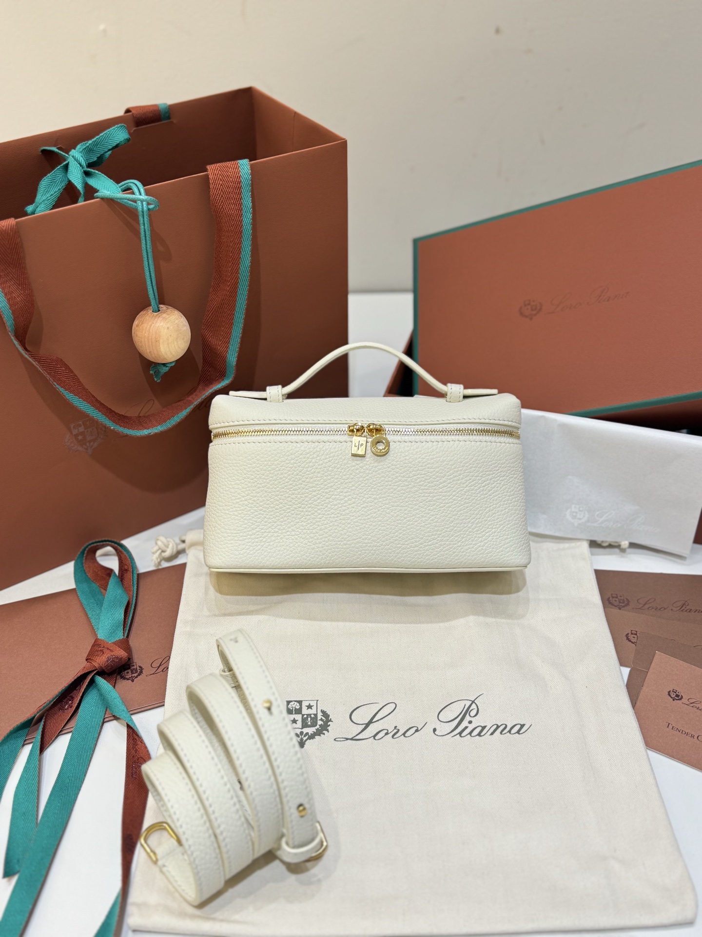 로로피아나 가방 39269 Loro Piana Bag