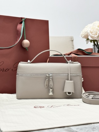 로로피아나 가방 39353 Loro Piana Bag