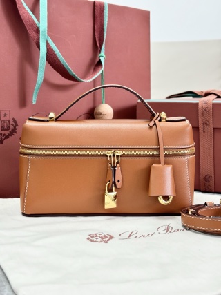 로로피아나 가방 39402 Loro Piana Bag