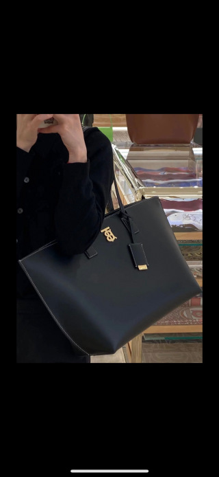 버버리 TB 토트백 40180