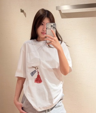 루이비통 여성 2026SS 프린트 데님 반팔 티셔츠 레플리카 41644 Louis Vuitton Women T Shirt