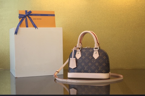 루이비통 알마 BB 모노그램 M46990 가방 Louis Vuitton Bag