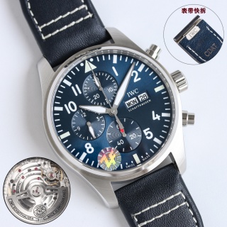 IWC 파일럿 페트로나스 그린 다이얼 시계 42522