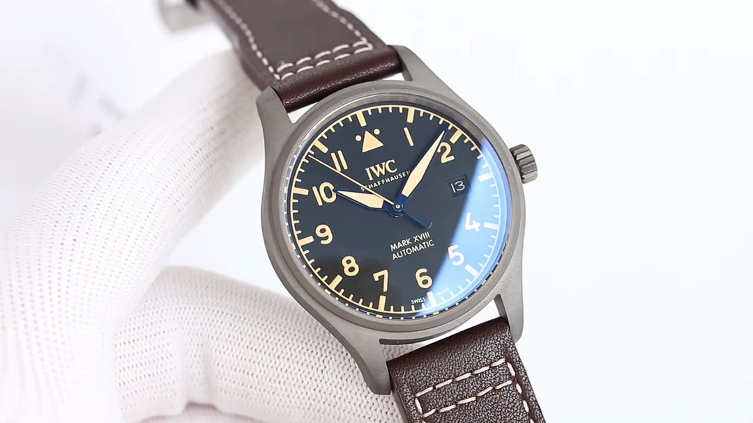 IWC 파일럿 마크 XVIII 티타늄 시계 IW327006 42528